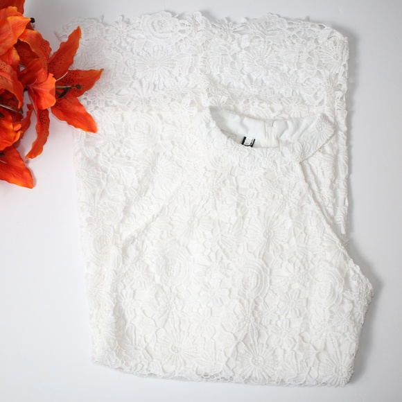 Women's White Floral Lace High Neck Dress S - Picture 8 of 8